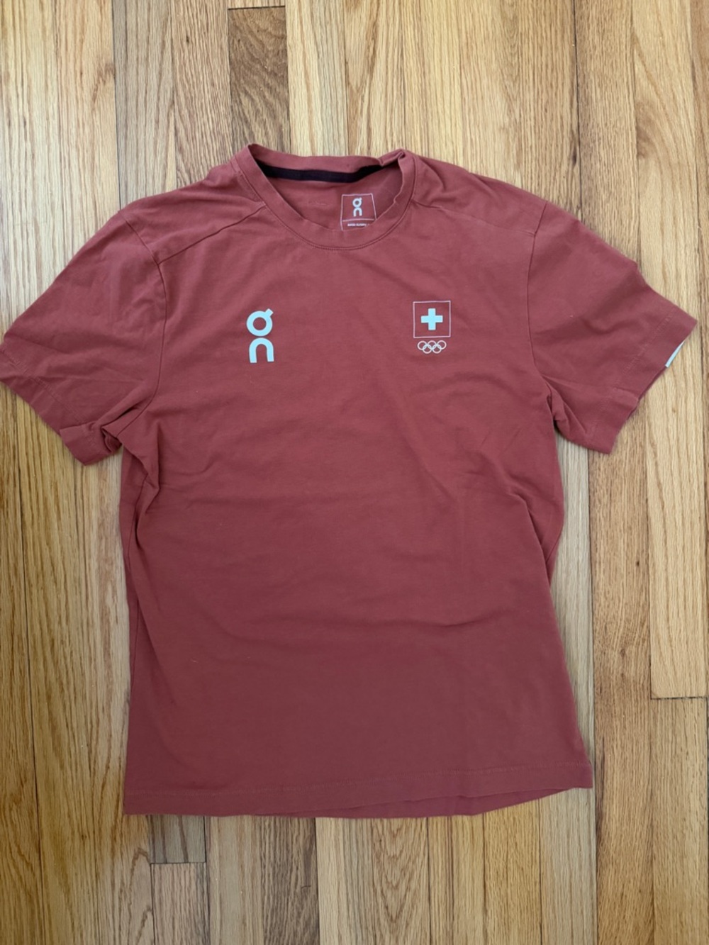 RARE On Running Swiss Olympic T Men’s Medium